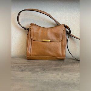 Vintage caramel cross body bag 🤎